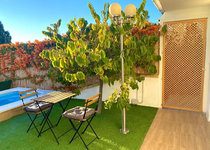 Suite Breeze - Private Heated Pool