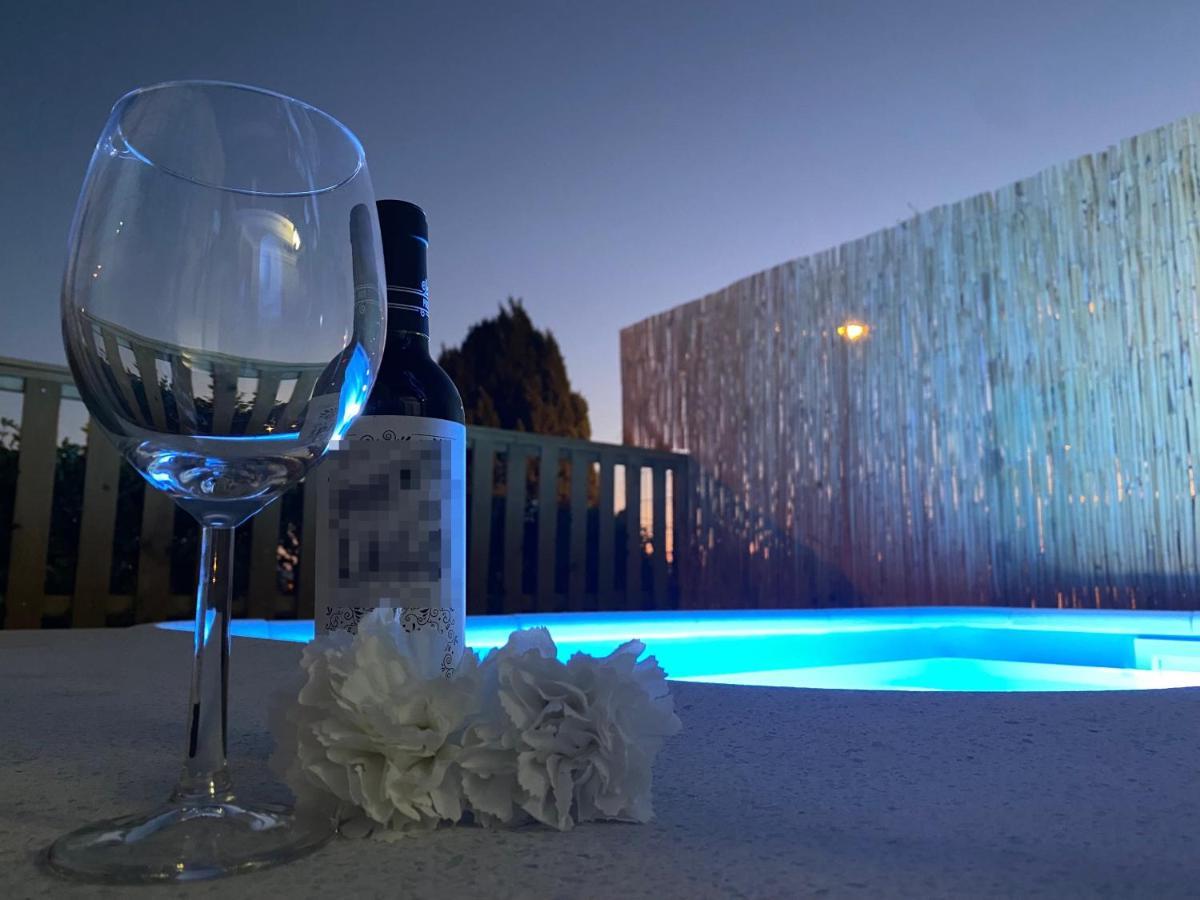 Breeze - Private Heated Pool * Malaga