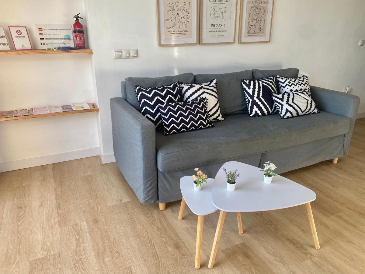 Breeze - Private Heated Pool Apartment Malaga